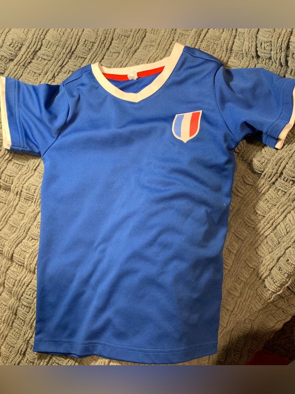 Kids France Football Soccer Jersey, v neck. European Size 122/128= US 7/8